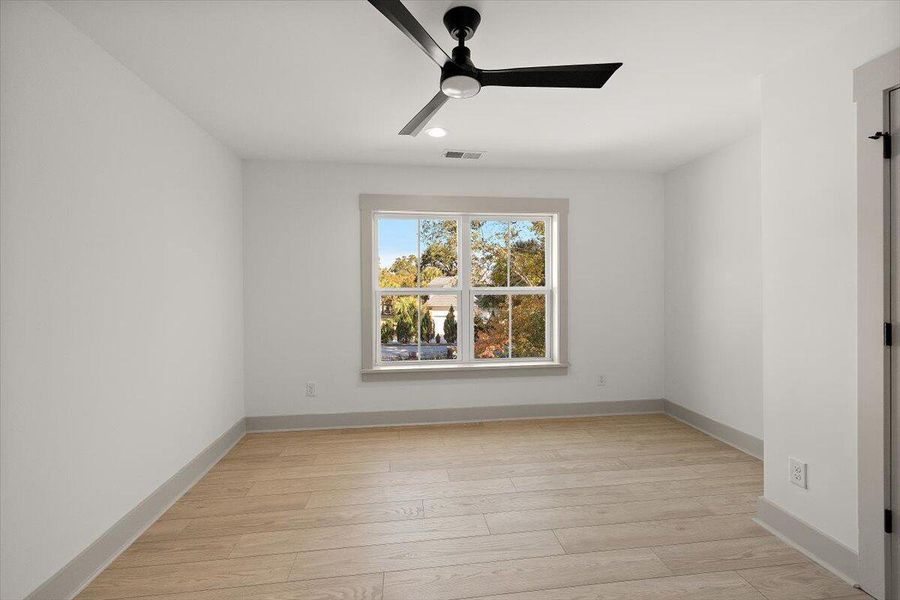 Spacious, unfurnished interior of a new home in , Hanahan (Image 30).