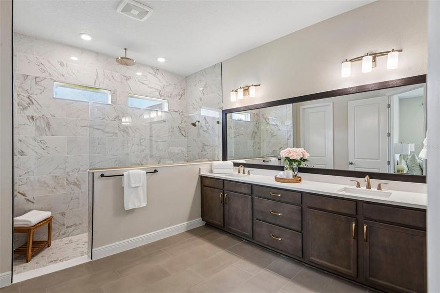 Furnished interior view inside a new home in , Odessa (Image 14).