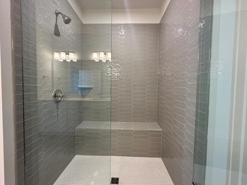 The Ballar A Secondary Suite Bathroom The Ballar A Secondary Suite Bathroom