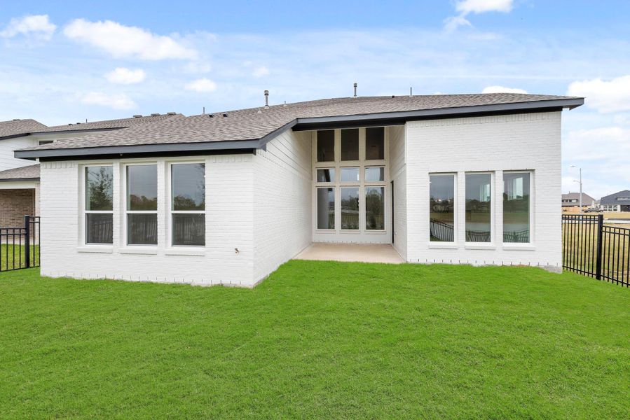 Representative image. Features, specifications, selections and colors may vary. Representative image. Features, specifications, selections and colors may vary.