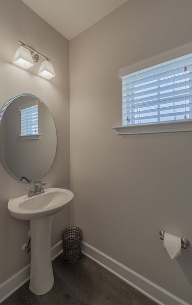 Eppes GY, 2-Story Home