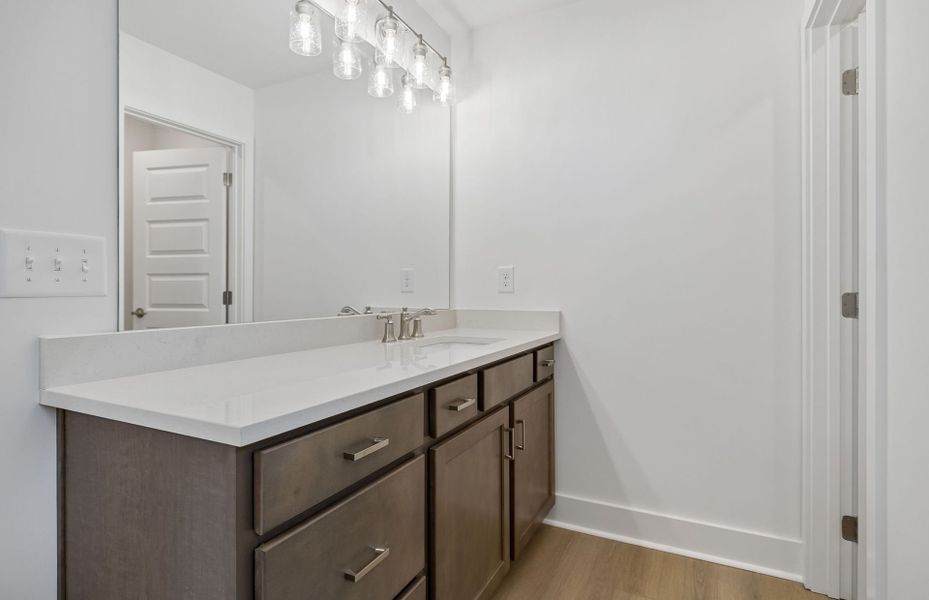 Furnished interior view inside a new home in Devonshire, Mount Juliet (Image 10).