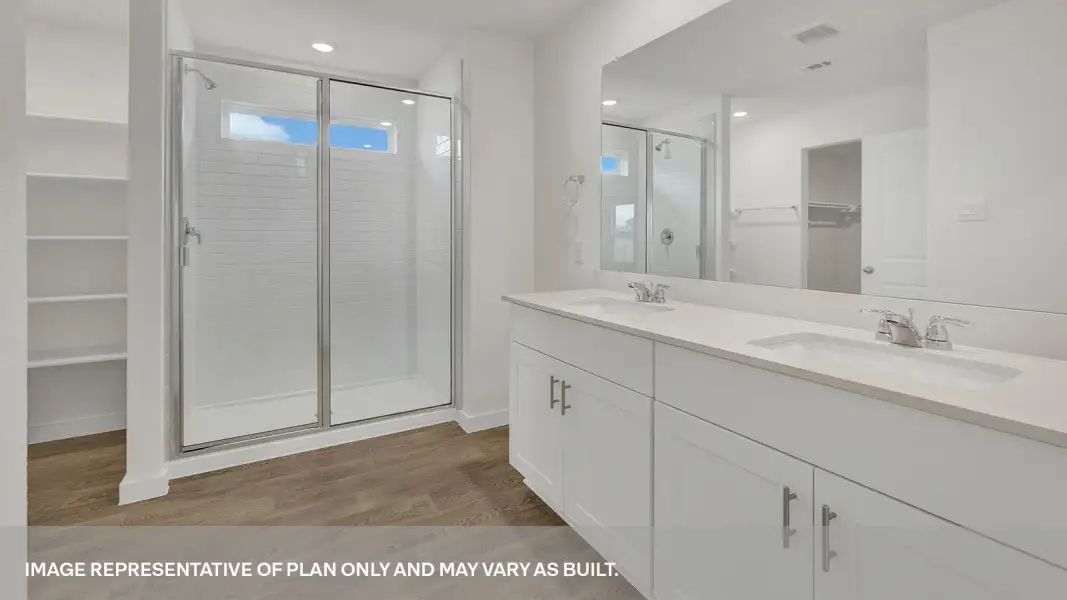 Furnished interior view inside a new home in Trails of Windcrest, Fredericksburg (Image 8).