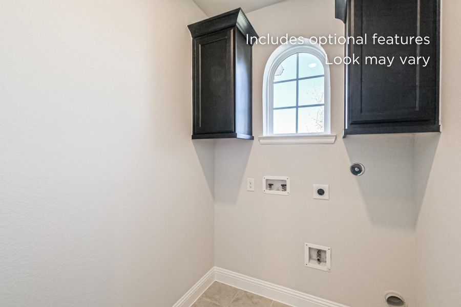 Image 13 of a home in Woodhavyn 40'.