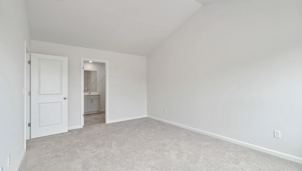 Representative unfurnished interior of a home built from the Rachel by D.R. Horton in Cambridge Creek, Piedmont (Image 20).