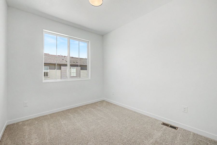 Spacious, unfurnished interior of a new home in Arras Park, Thornton (Image 20).