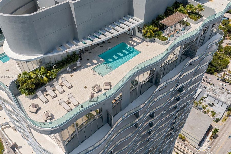 Condo located in Miami, FL showcasing its design and architecture (Image 30). Condo located in Miami, FL showcasing its design and architecture (Image 30).