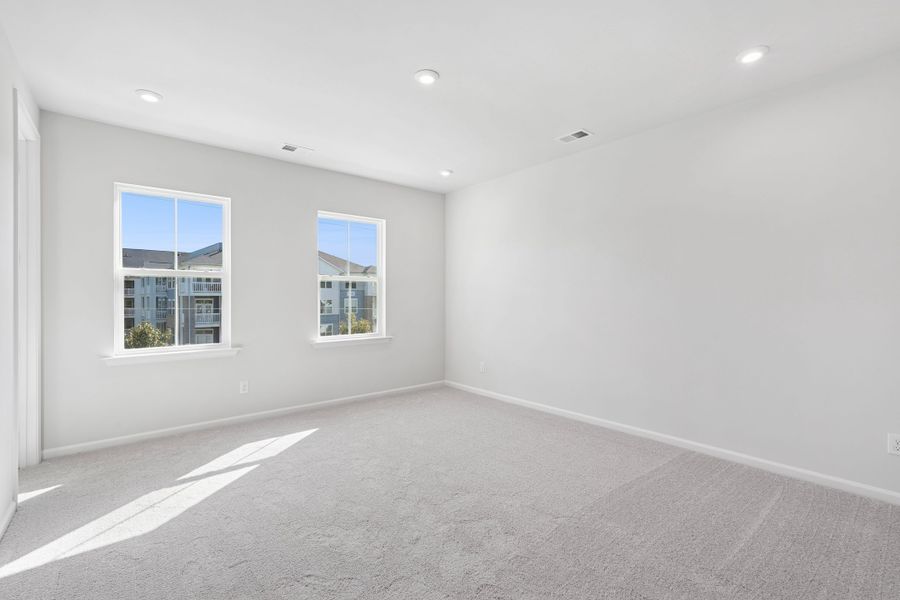 Representative unfurnished interior of a home built from the Nola by Tri Pointe Homes in The Grove at Latta Park, Durham (Image 13).
