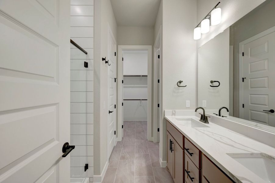 Owner's Bathroom