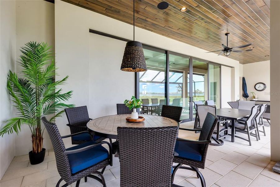 Community amenities in , Palmetto (Image 48).
