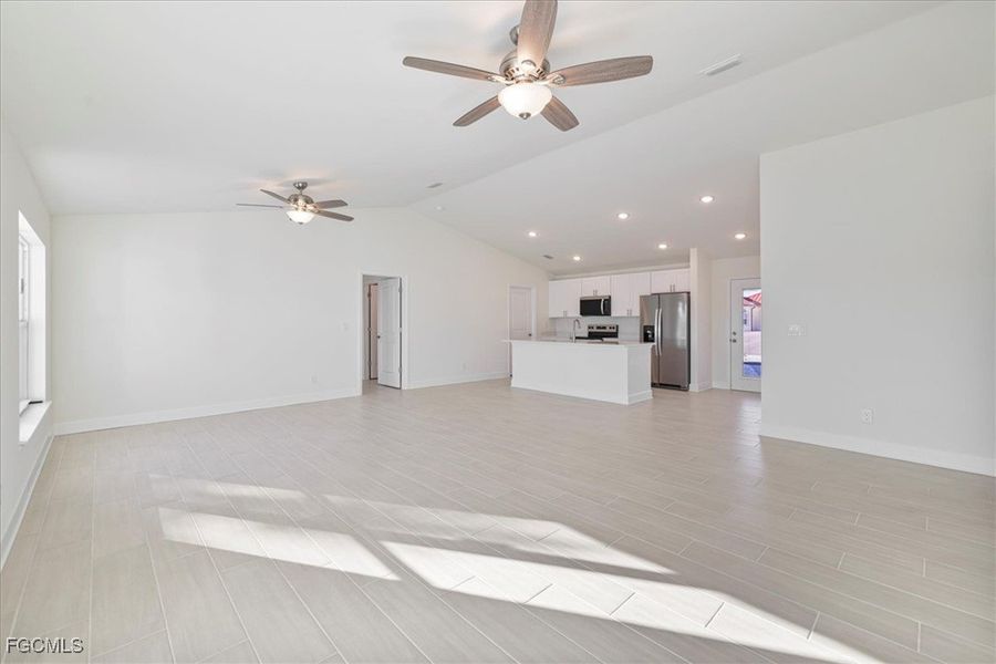 Spacious, unfurnished interior of a new home in Cape Coral, Cape Coral (Image 17). Spacious, unfurnished interior of a new home in Cape Coral, Cape Coral (Image 17).
