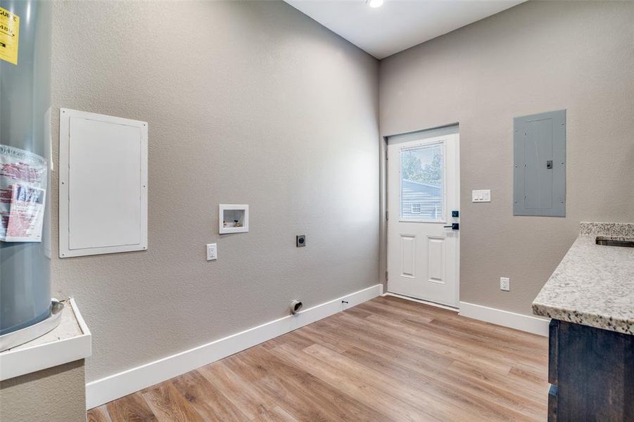 Image 33 of a home in . Image 33 of a home in .