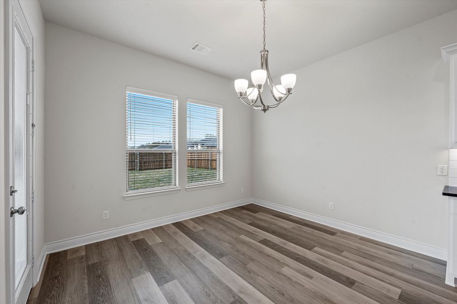 Spacious, unfurnished interior of a new home in Legacy Ranch - Phase 2, Temple (Image 34). Spacious, unfurnished interior of a new home in Legacy Ranch - Phase 2, Temple (Image 34).