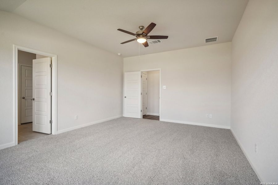Spacious, unfurnished interior of a new home in Catalina, Converse (Image 25). Spacious, unfurnished interior of a new home in Catalina, Converse (Image 25).