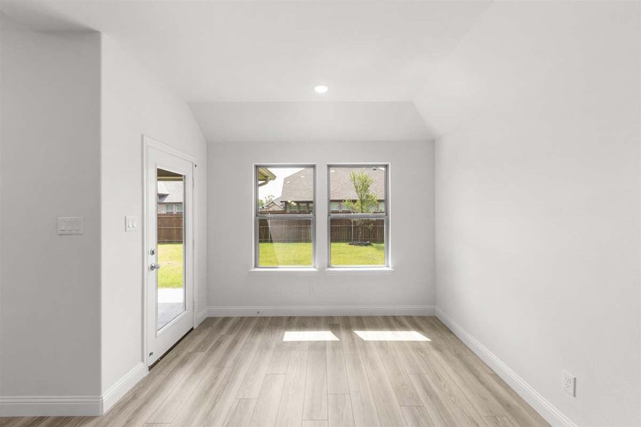 Representative unfurnished interior of a home built from the Prosper by Pacesetter Homes in Timberbrook, Justin (Image 20).