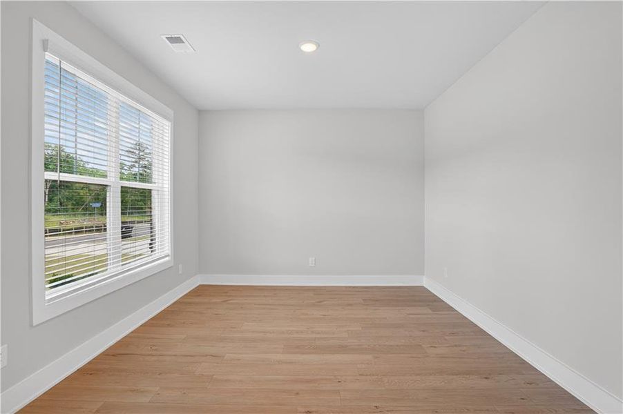 Spacious, unfurnished interior of a new home in , Villa Rica (Image 36).
