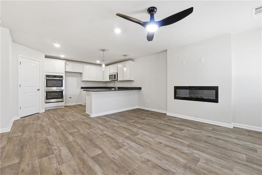 Spacious, unfurnished interior of a new home in Jones Crossing, Hogansville (Image 15). Spacious, unfurnished interior of a new home in Jones Crossing, Hogansville (Image 15).