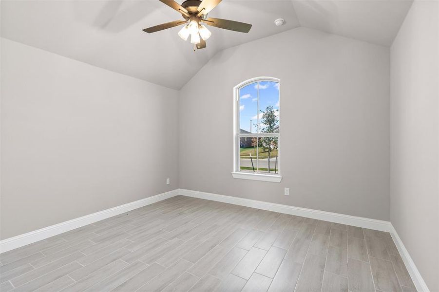 Spacious, unfurnished interior of a new home in , Springtown (Image 15).
