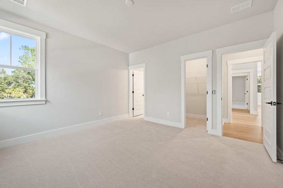 Spacious, unfurnished interior of a new home in Charleston County Homes, Mount Pleasant (Image 32).