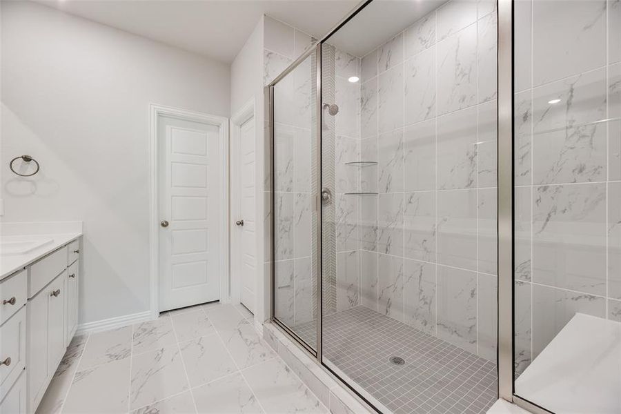 Furnished interior view inside a new home in , Frisco (Image 14).