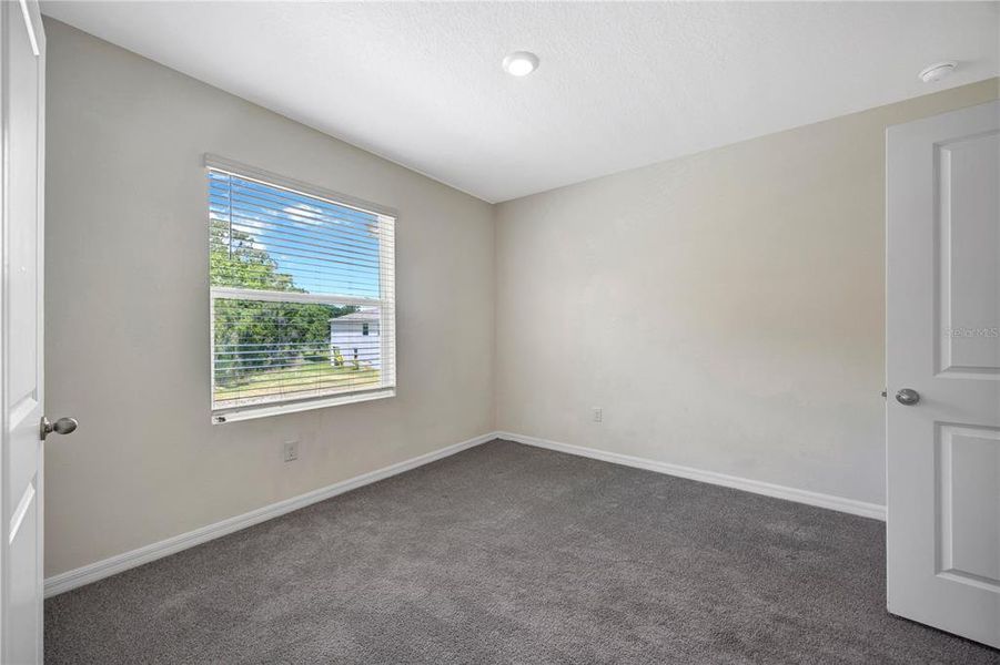 Spacious, unfurnished interior of a new home in , Wesley Chapel (Image 42).
