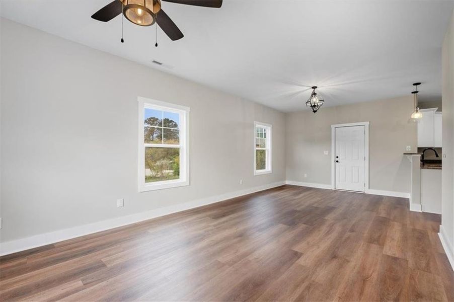 Spacious, unfurnished interior of a new home in , Aragon (Image 10).