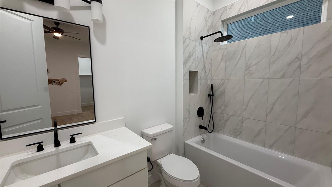 This is an en-suite bathroom