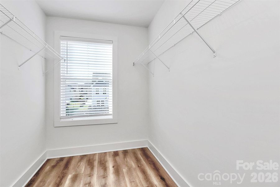 Spacious, unfurnished interior of a new home in , Monroe (Image 29).