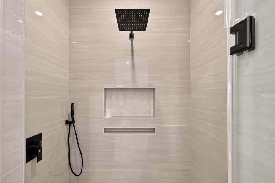 Close-up of interior finishes inside a home in , Tomball (Image 21).