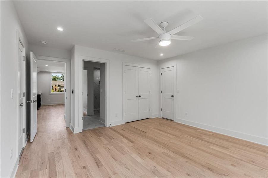 Spacious, unfurnished interior of a new home in , Smyrna (Image 38).