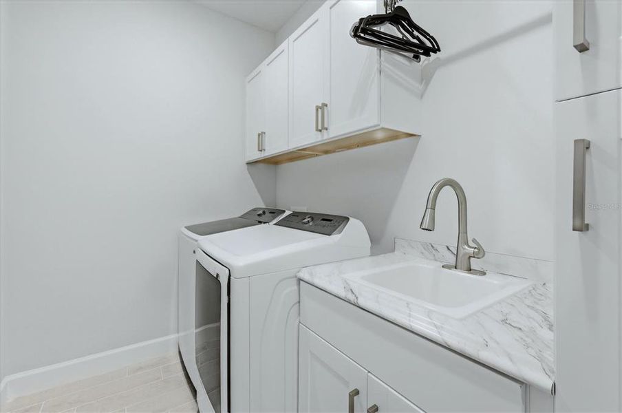 Close-up of interior finishes inside a home in , Bradenton (Image 21). Close-up of interior finishes inside a home in , Bradenton (Image 21).