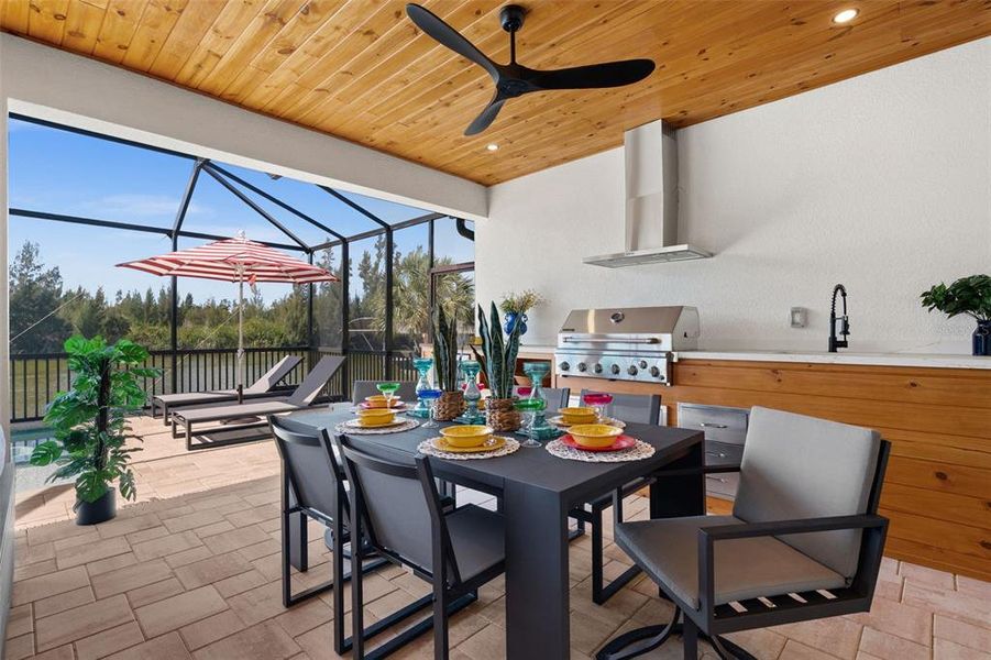 Community amenities in , Port Charlotte (Image 78).