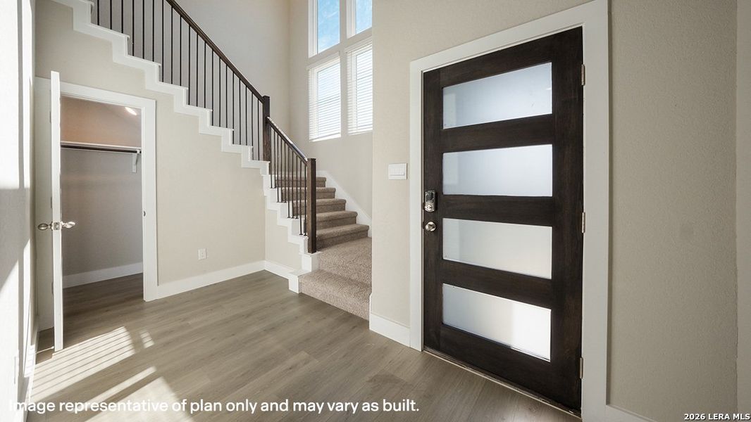 Spacious, unfurnished interior of a new home in Hickory Ridge, Elmendorf (Image 13). Spacious, unfurnished interior of a new home in Hickory Ridge, Elmendorf (Image 13).