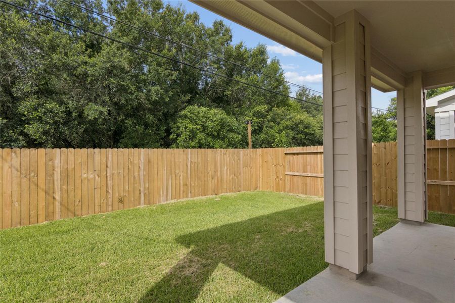 Exterior details and patio area of a home in , Houston (Image 4). Exterior details and patio area of a home in , Houston (Image 4).
