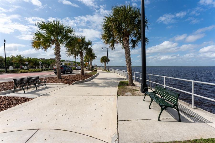 Community amenities in , Sanford (Image 39).