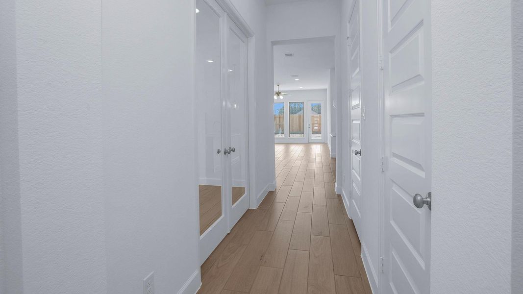 Spacious, unfurnished interior of a new home in The Highlands, Porter (Image 10).