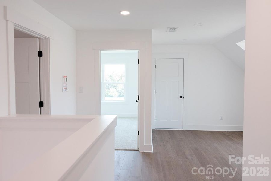 Spacious, unfurnished interior of a new home in , York (Image 20).