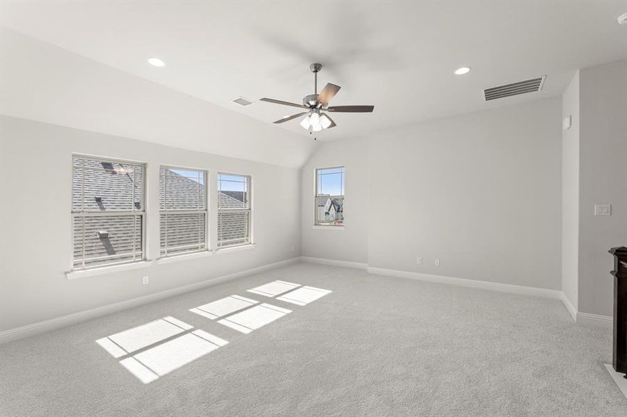 20_21. 3802 Windmere - Game