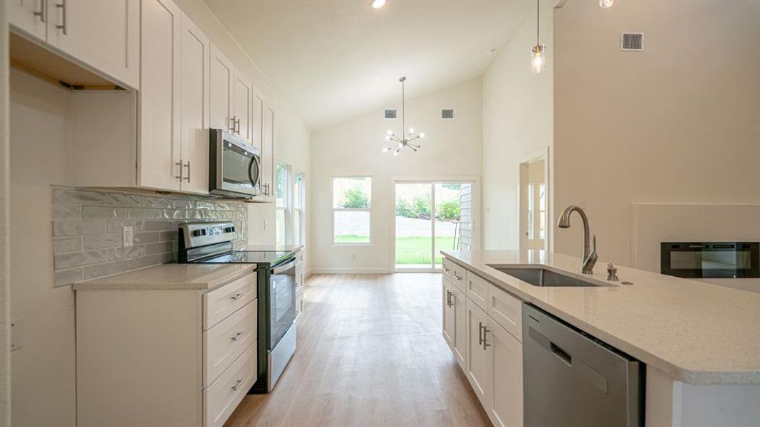 Furnished interior view inside a new home in , Granbury (Image 8).