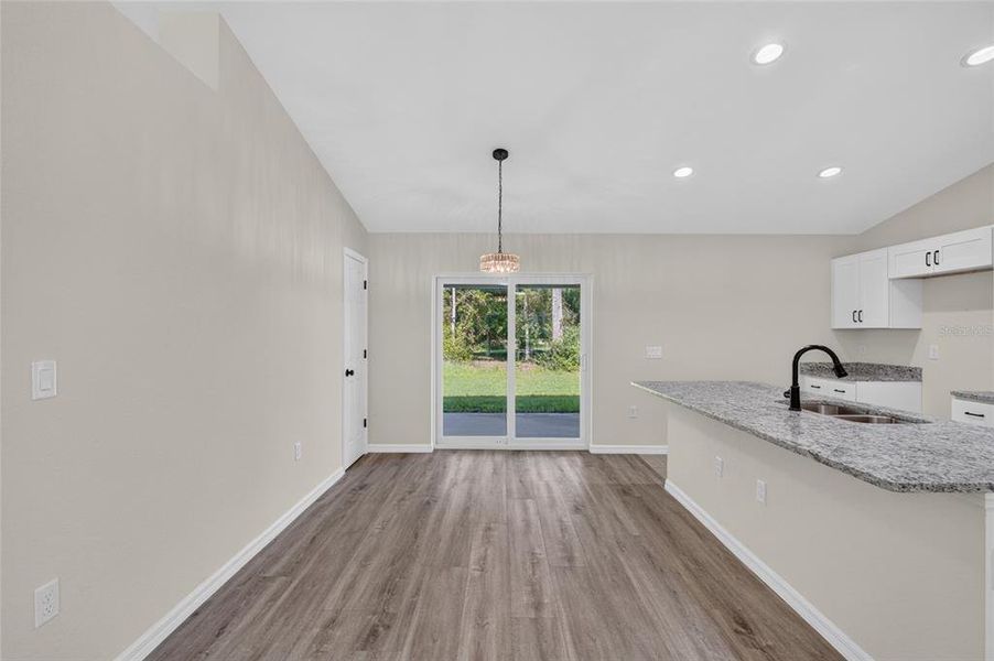Spacious, unfurnished interior of a new home in , Ocklawaha (Image 19).