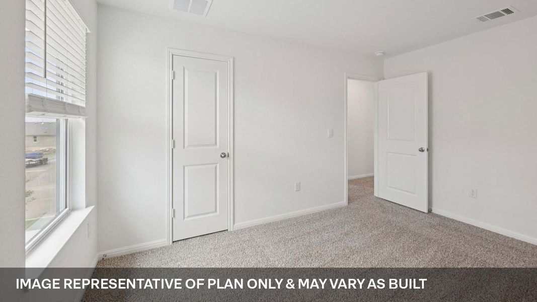 Representative unfurnished interior of a home built from the The Ozark by D.R. Horton in Bar W Ranch, Leander (Image 29).