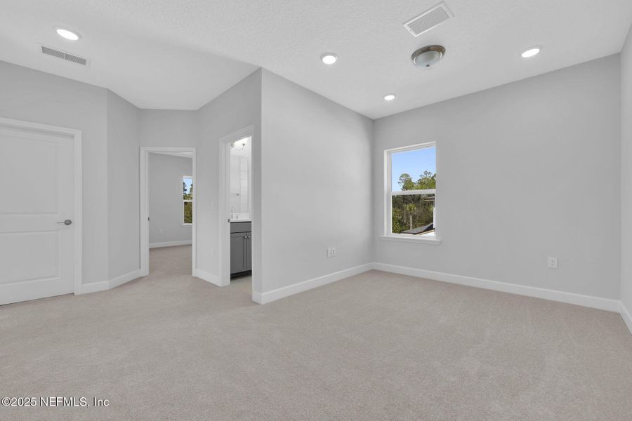 Spacious, unfurnished interior of a new home in Crosswinds at Nocatee, Nocatee (Image 43).