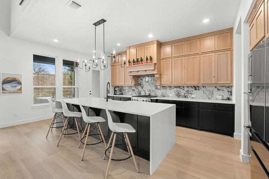 Furnished interior view inside a new home in Mustang Lakes: 86ft. lots, Celina (Image 8). Furnished interior view inside a new home in Mustang Lakes: 86ft. lots, Celina (Image 8).