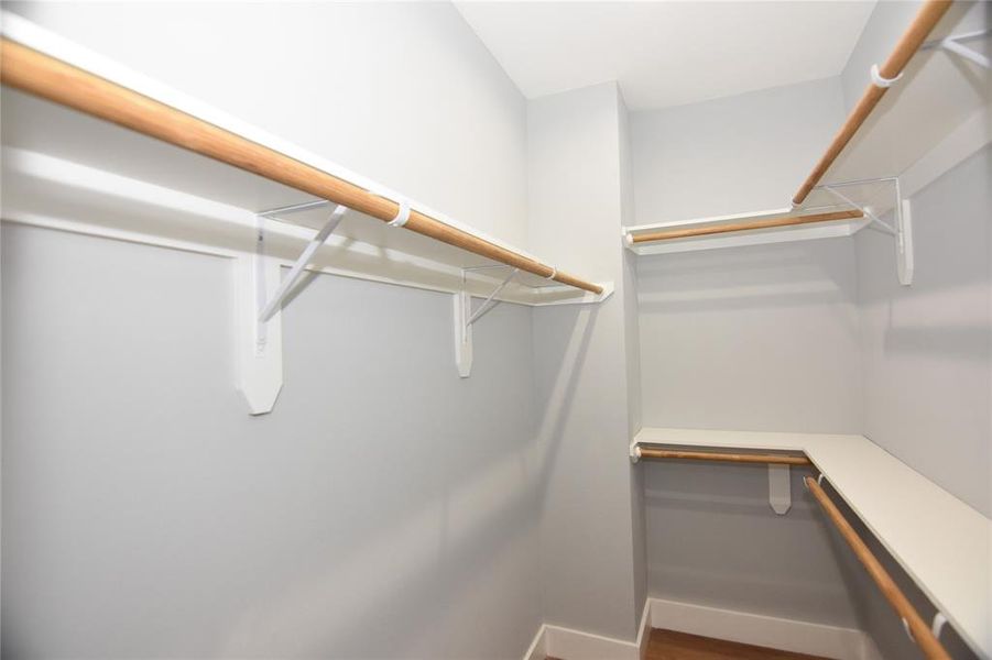 Primary bedroom - large closet