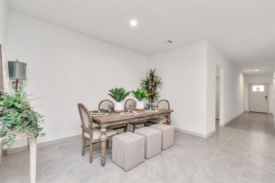 Image 16 of a home in Post Oak Pointe.