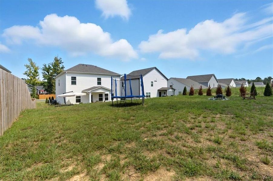 Exterior details and patio area of a home in , Rome (Image 26).