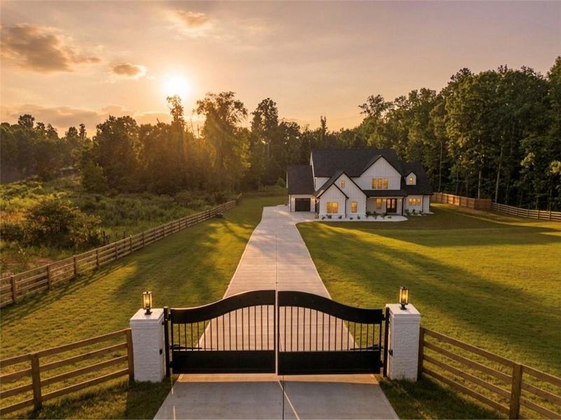 Image 84 of a home in .