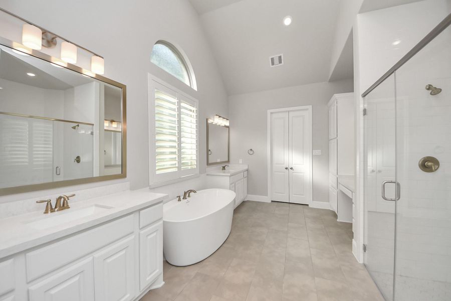 Furnished interior view inside a new home in Sienna 70', Missouri City (Image 4). Furnished interior view inside a new home in Sienna 70', Missouri City (Image 4).