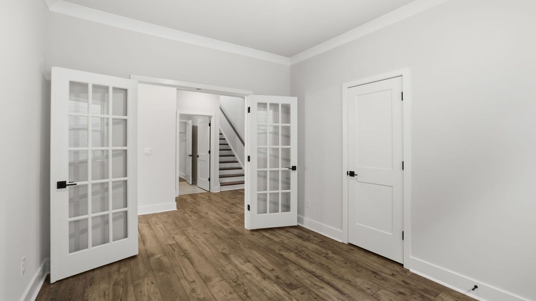 Spacious, unfurnished interior of a new home in Adams Glen, Greenville (Image 25).