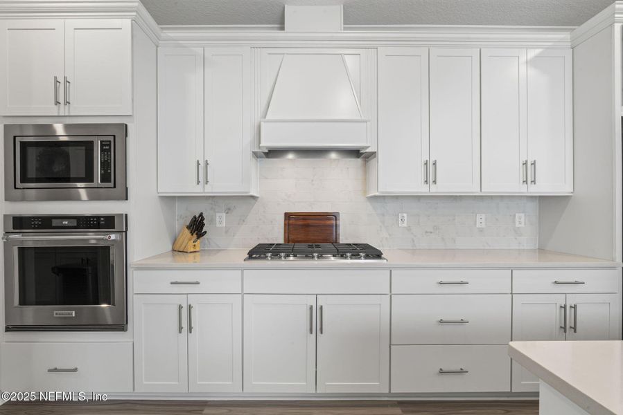 Furnished interior view inside a new home in Summer Bay at Grand Oaks, St. Augustine (Image 31). Furnished interior view inside a new home in Summer Bay at Grand Oaks, St. Augustine (Image 31).